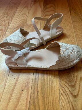 Women’s Cream Floral Lace Espadrille Sandals